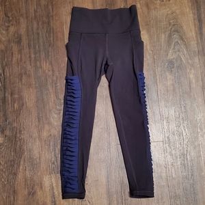 Athleta XS Salutation 7/8 Tight Powervita Pocket Leggings Navy Blue